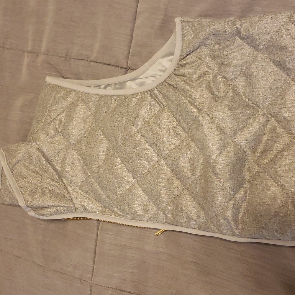 Gray Vest - Picture 3 of 6
